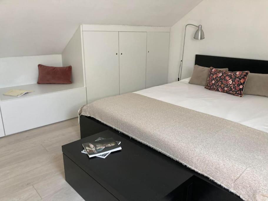 Gafa House - Family And Workplace Villa